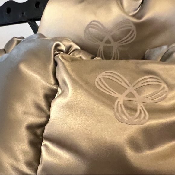 Artizia TNA Super Puff Jacket - Picture 7 of 8